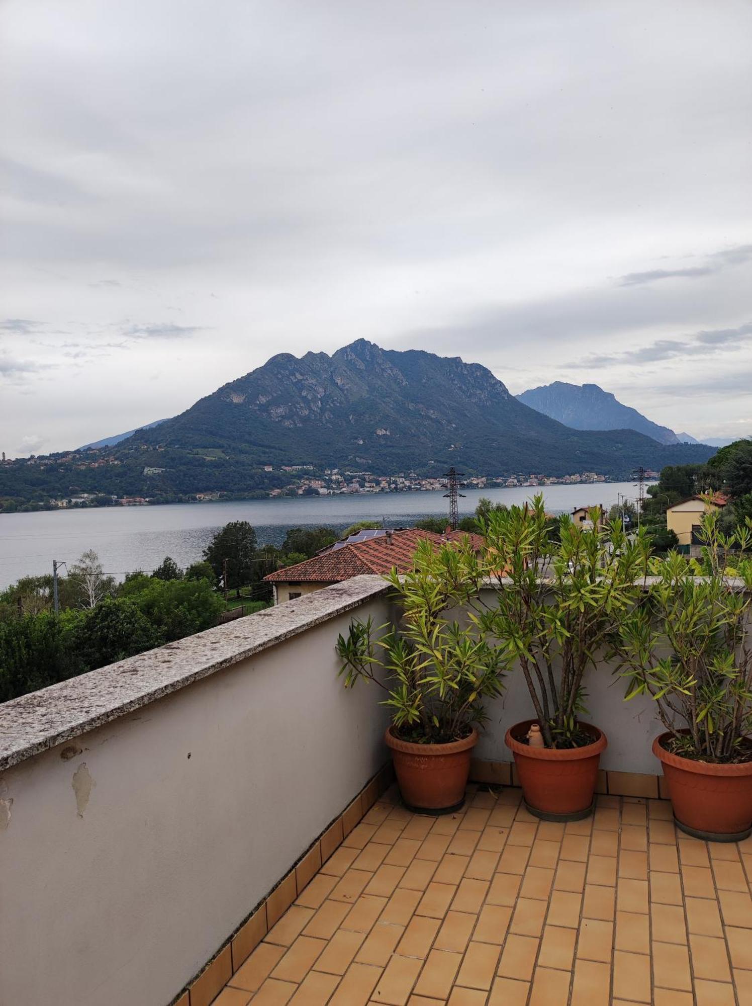 Terrazzo Sul Lago Lecco Exterior foto